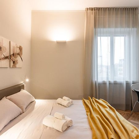 Elegant Design ApartmentDuomo-NavigliA/C E Wi-Fi 米兰 外观 照片