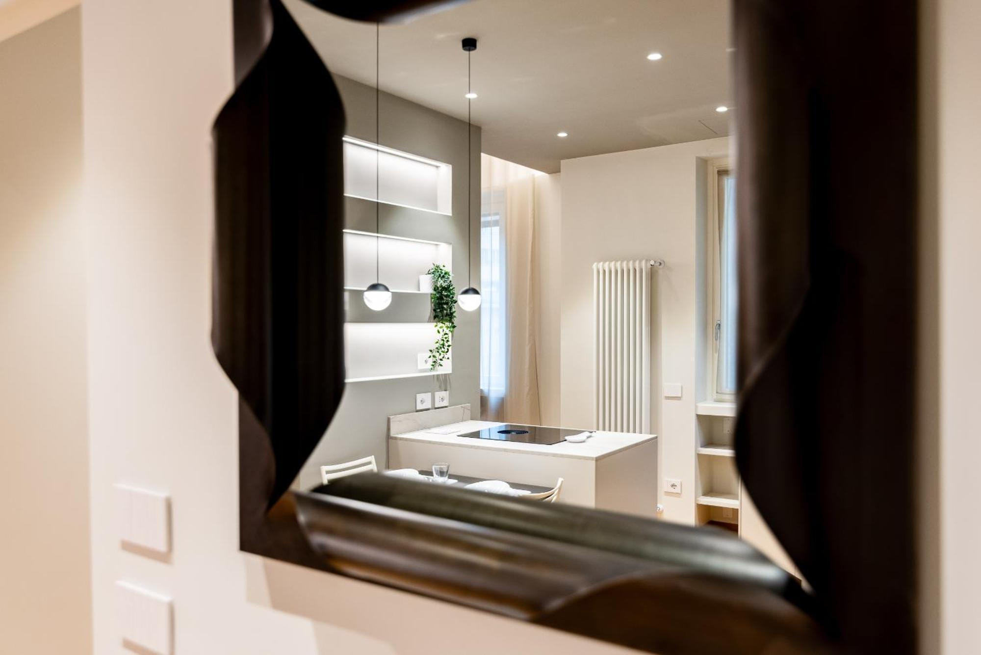 Elegant Design ApartmentDuomo-NavigliA/C E Wi-Fi 米兰 外观 照片